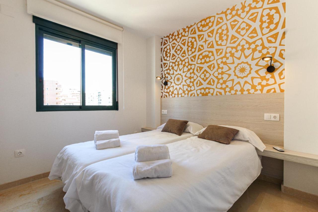 Apartamento Veremar, Zona Tranquila, Con Piscina, Jardines, Soleado Y Cerca De La Playa De La Cala, Para Disfrutar El Mediterraneo ビリャホヨサ エクステリア 写真